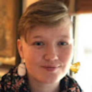 Meet your Posher, Caroline